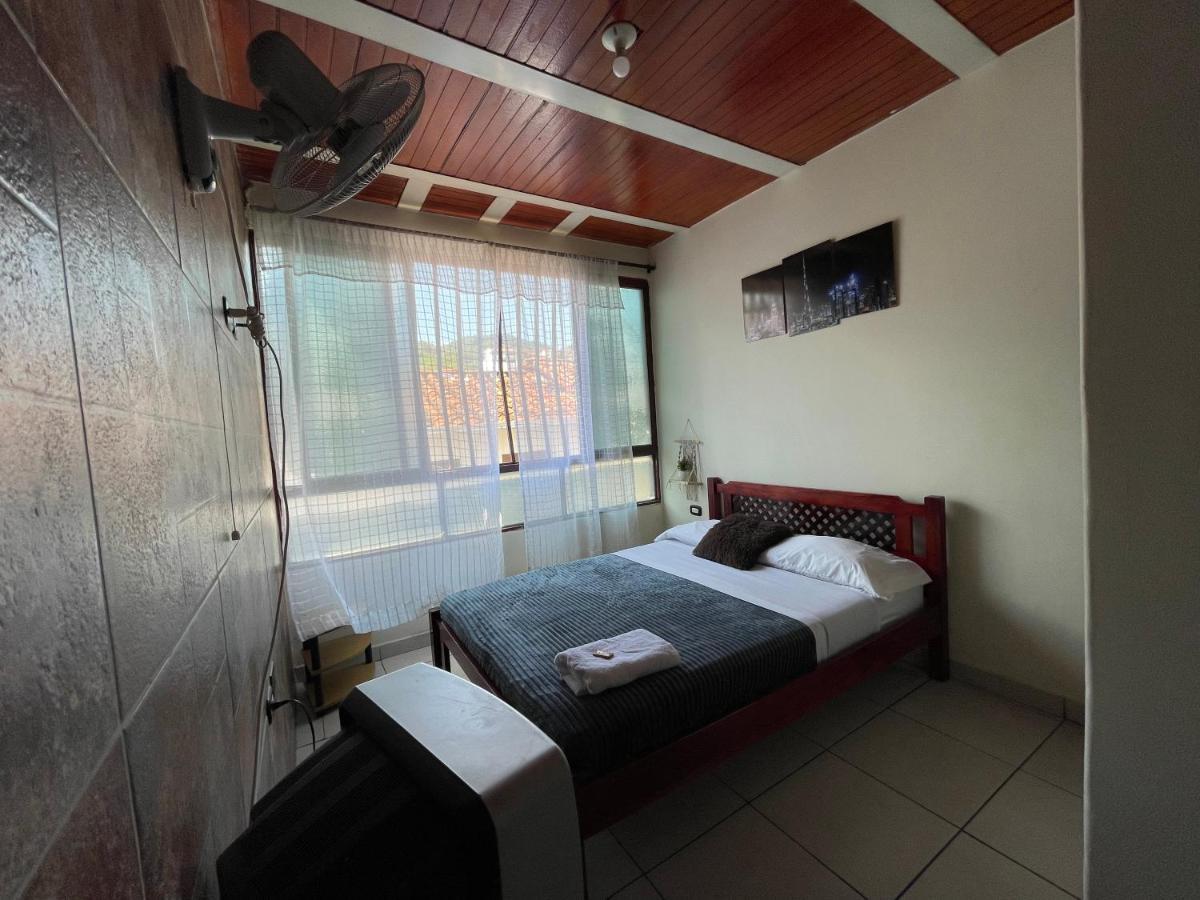 Otono Hostel San Gil Bagian luar foto