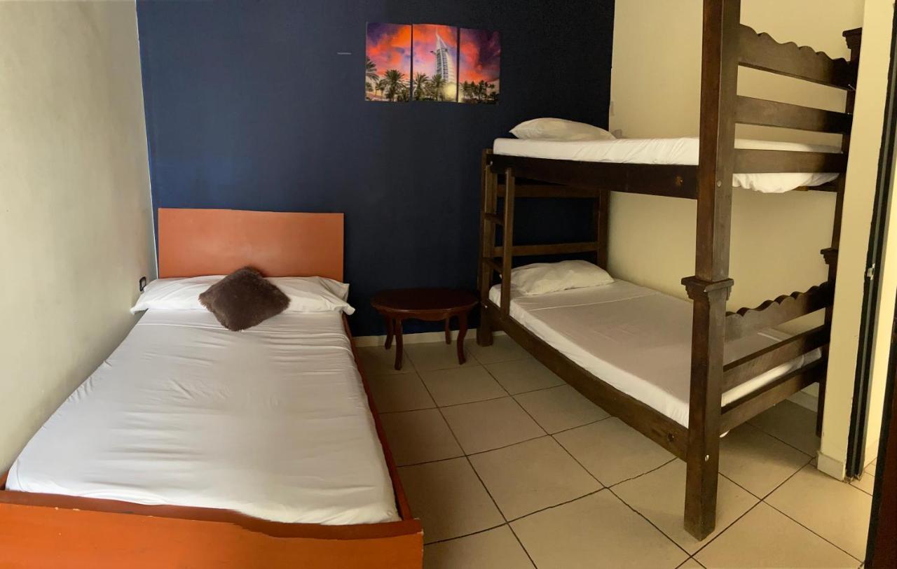 Otono Hostel San Gil Bagian luar foto