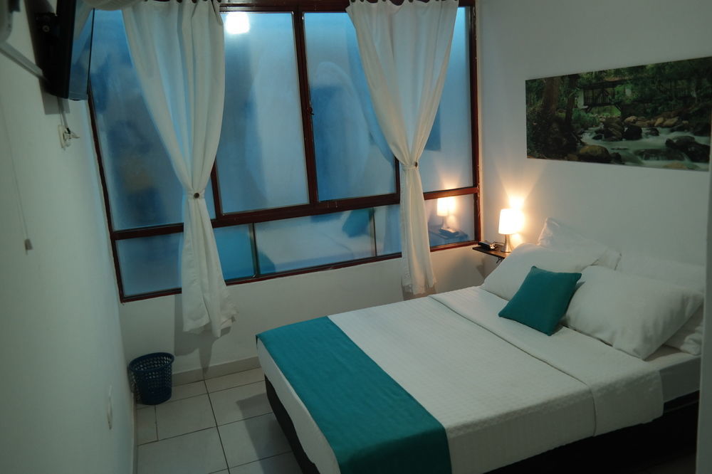 Otono Hostel San Gil Bagian luar foto