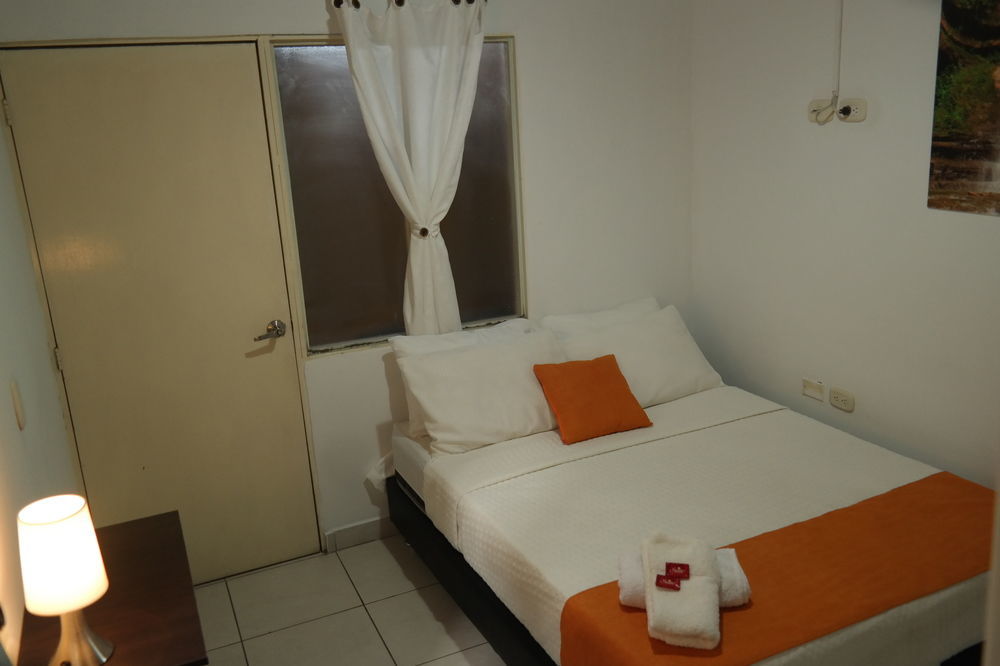 Otono Hostel San Gil Bagian luar foto